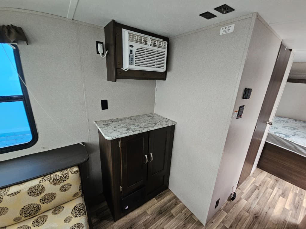 2019 Keystone RV 2019 Keystone RV Springdale - thumbnail 19