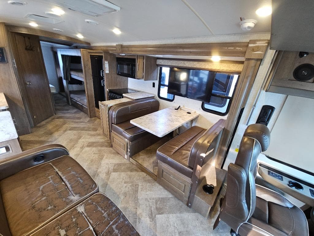 2019 Forest River 2019 Forest River Georgetown 3 Series - thumbnail 14