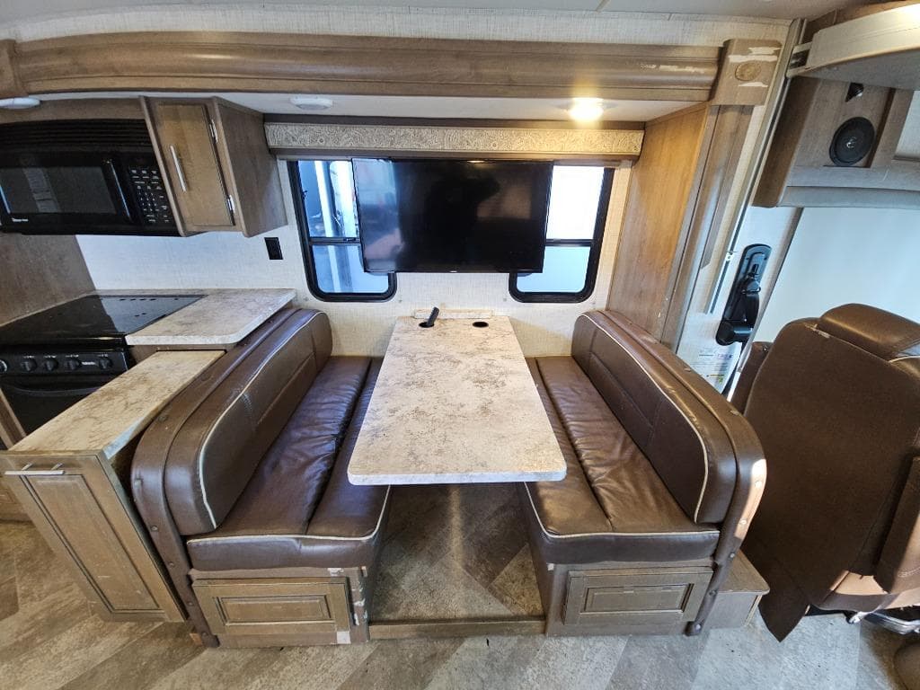 2019 Forest River 2019 Forest River Georgetown 3 Series - thumbnail 22