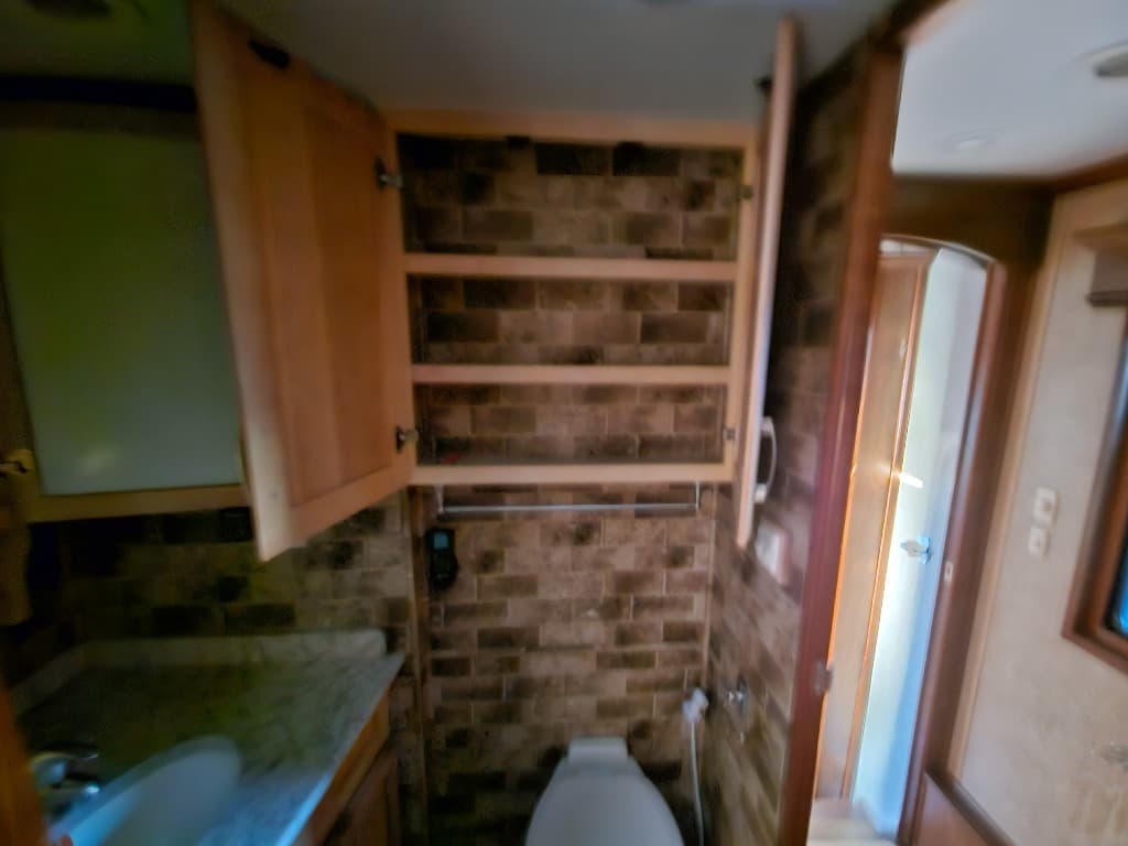 2016 DRV 2016 DRV Mobile Suites Estates - thumbnail 38