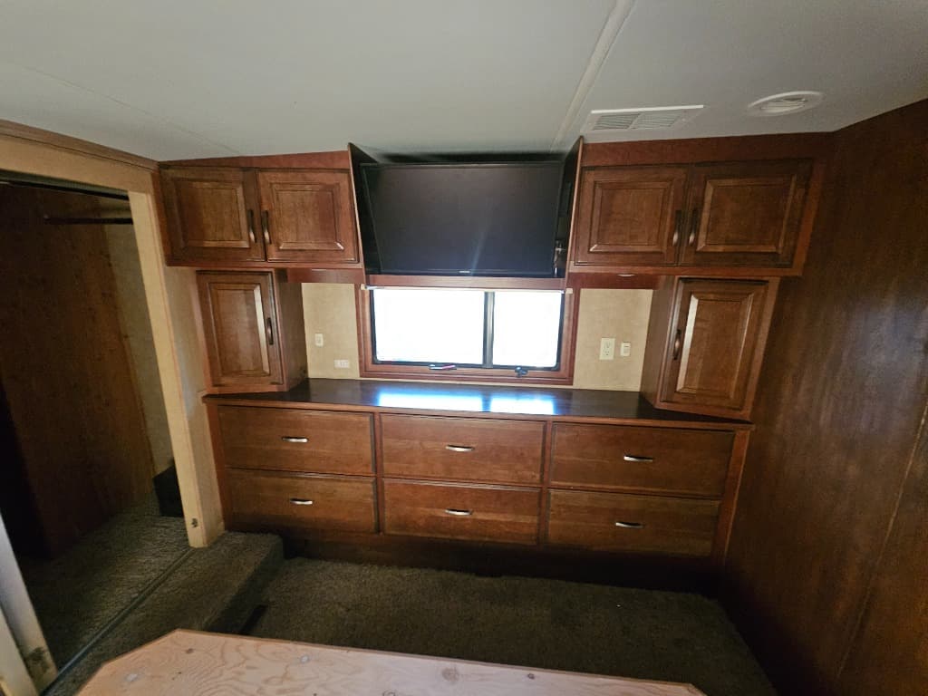 2016 DRV 2016 DRV Mobile Suites Estates - thumbnail 49