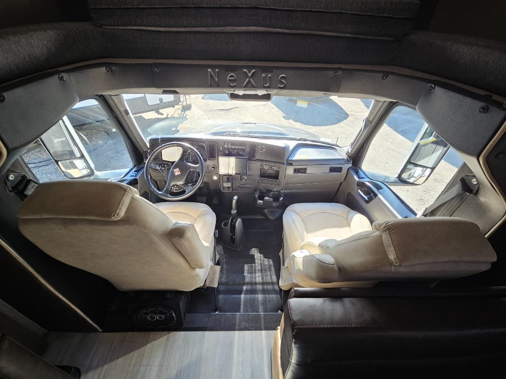 2022 NeXus RV 2022 NeXus RV Wraith - thumbnail 11