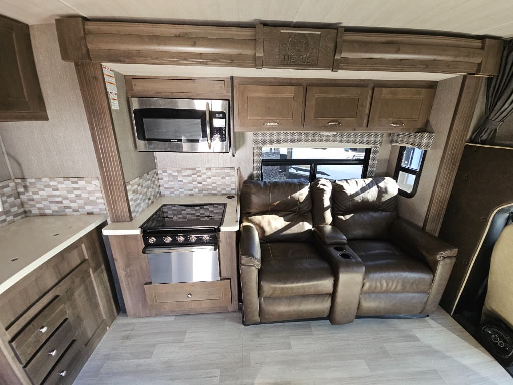 2022 NeXus RV 2022 NeXus RV Wraith - thumbnail 19