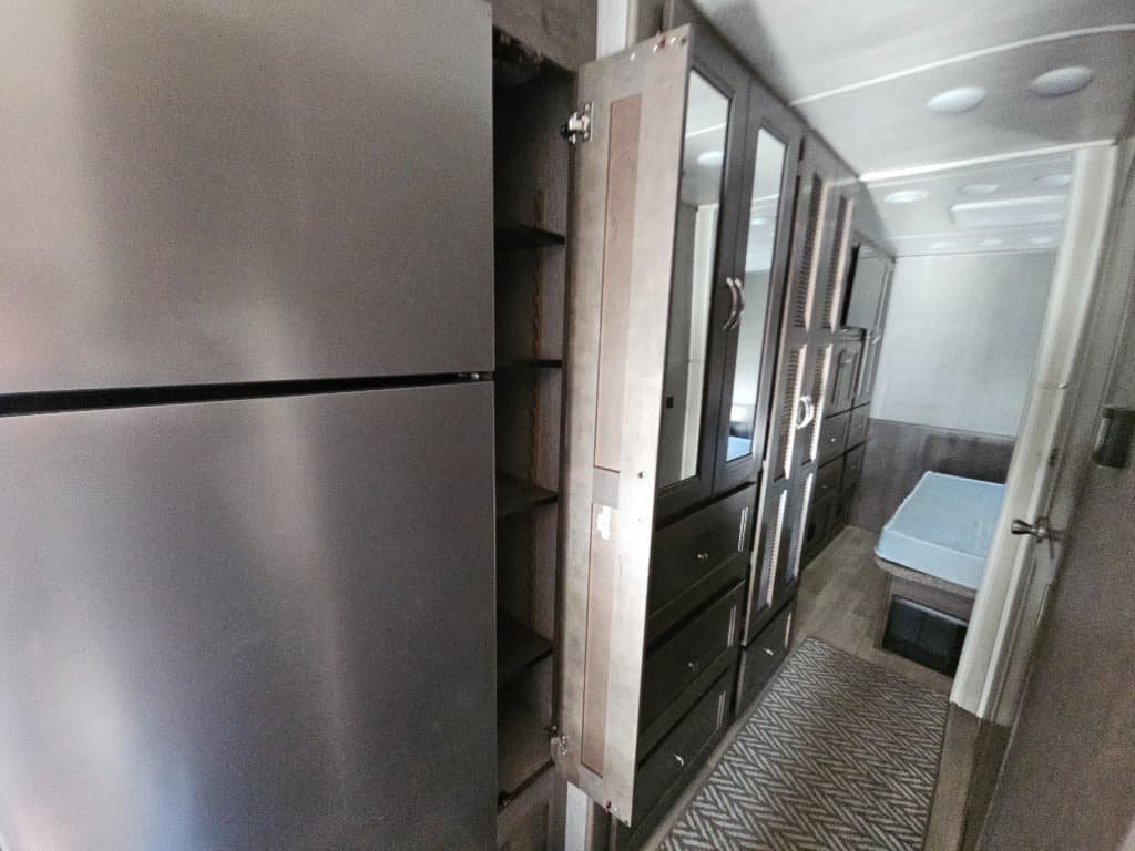 2022 NeXus RV 2022 NeXus RV Wraith - thumbnail 32