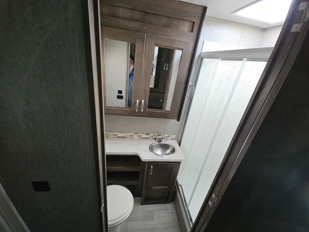 2022 NeXus RV 2022 NeXus RV Wraith - thumbnail 33