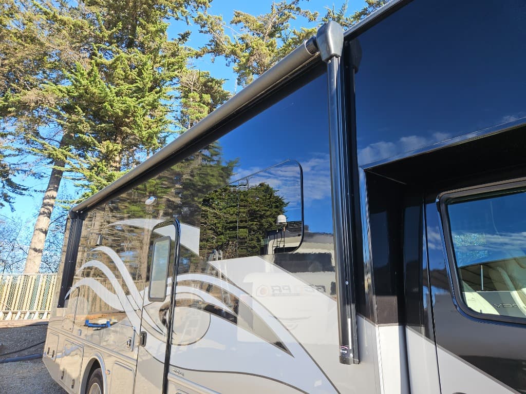 2022 NeXus RV 2022 NeXus RV Wraith - thumbnail 52