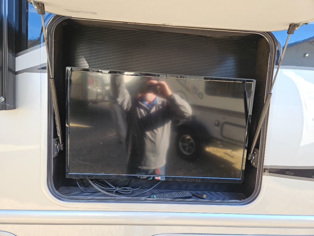 2022 NeXus RV 2022 NeXus RV Wraith - thumbnail 59