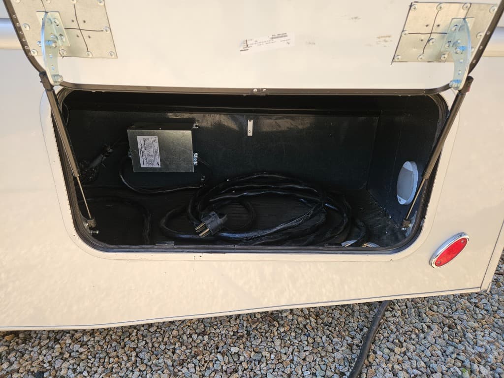 2022 NeXus RV 2022 NeXus RV Wraith - thumbnail 63