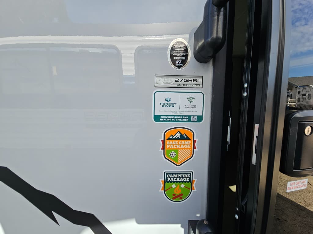 2025 Forest River 2025 Forest River Cherokee Grey Wolf Black Label - thumbnail 42