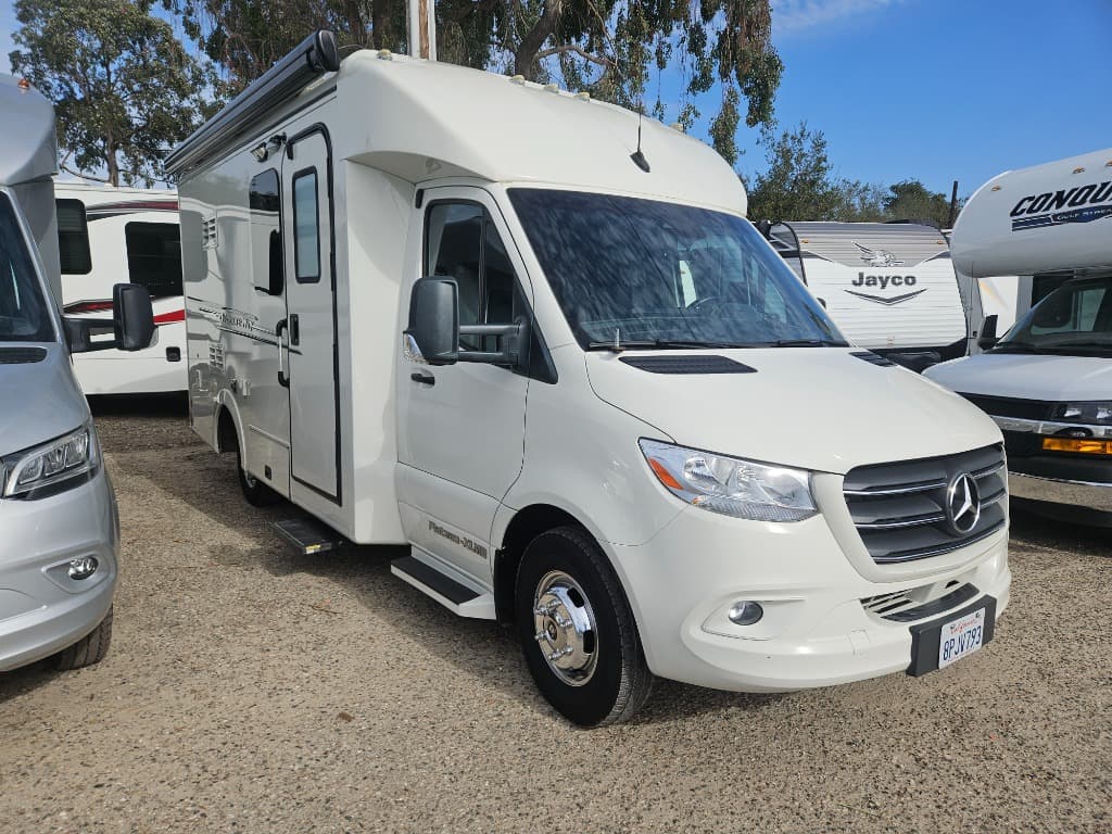 2020 Pleasure-Way Plateau XLMB