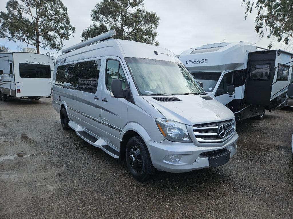 2015 Winnebago Era 170A