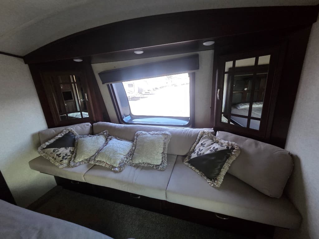 2018 Jayco 2018 Jayco Pinnacle - thumbnail 8