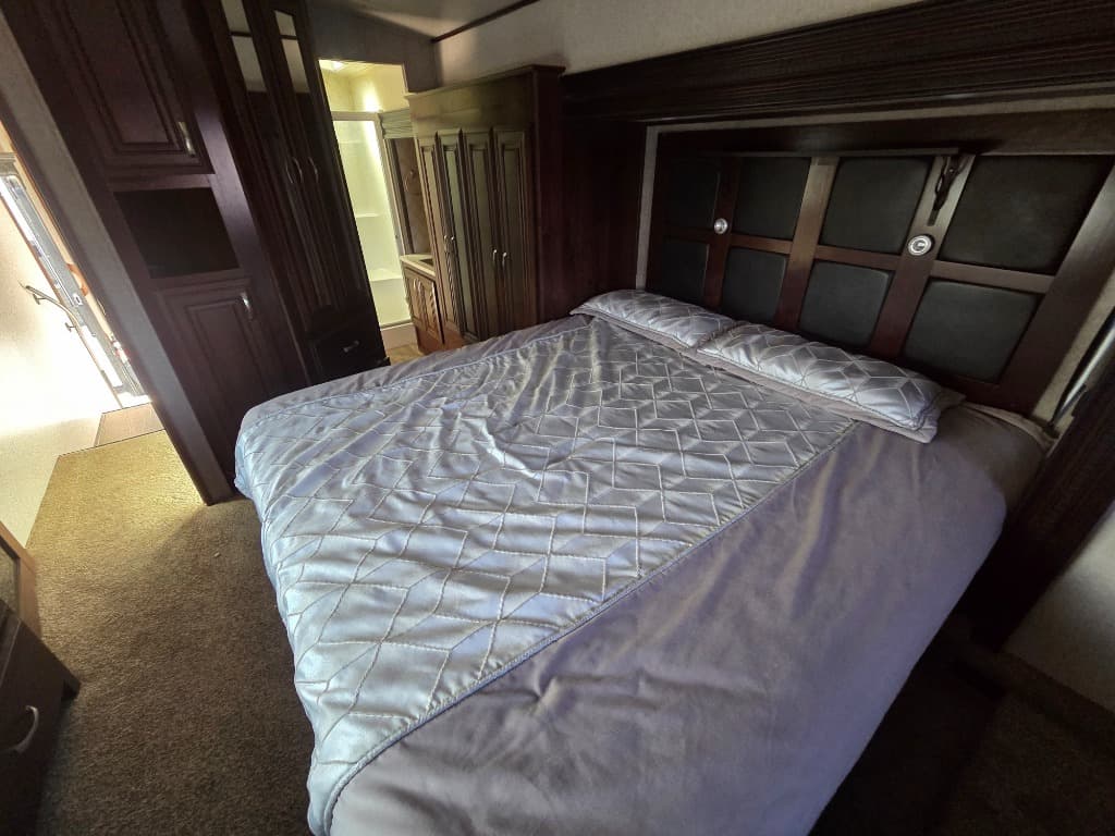 2018 Jayco 2018 Jayco Pinnacle - thumbnail 10