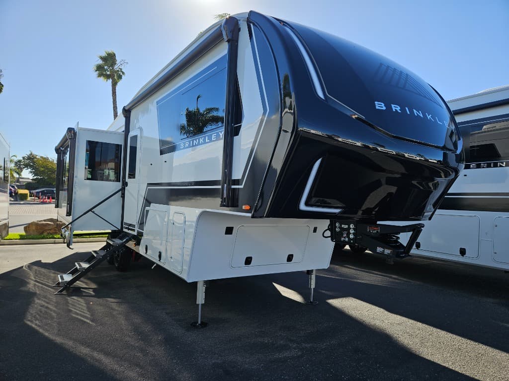 2026 Brinkley RV Model Z 2900
