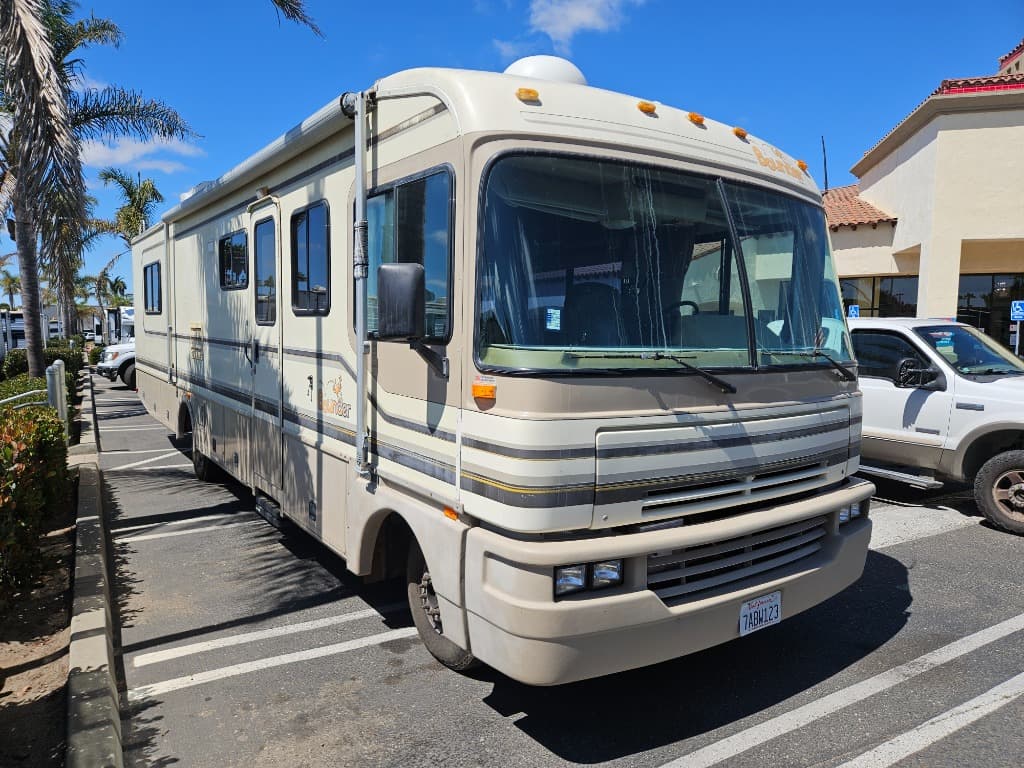 1997 Fleetwood Bounder 34J