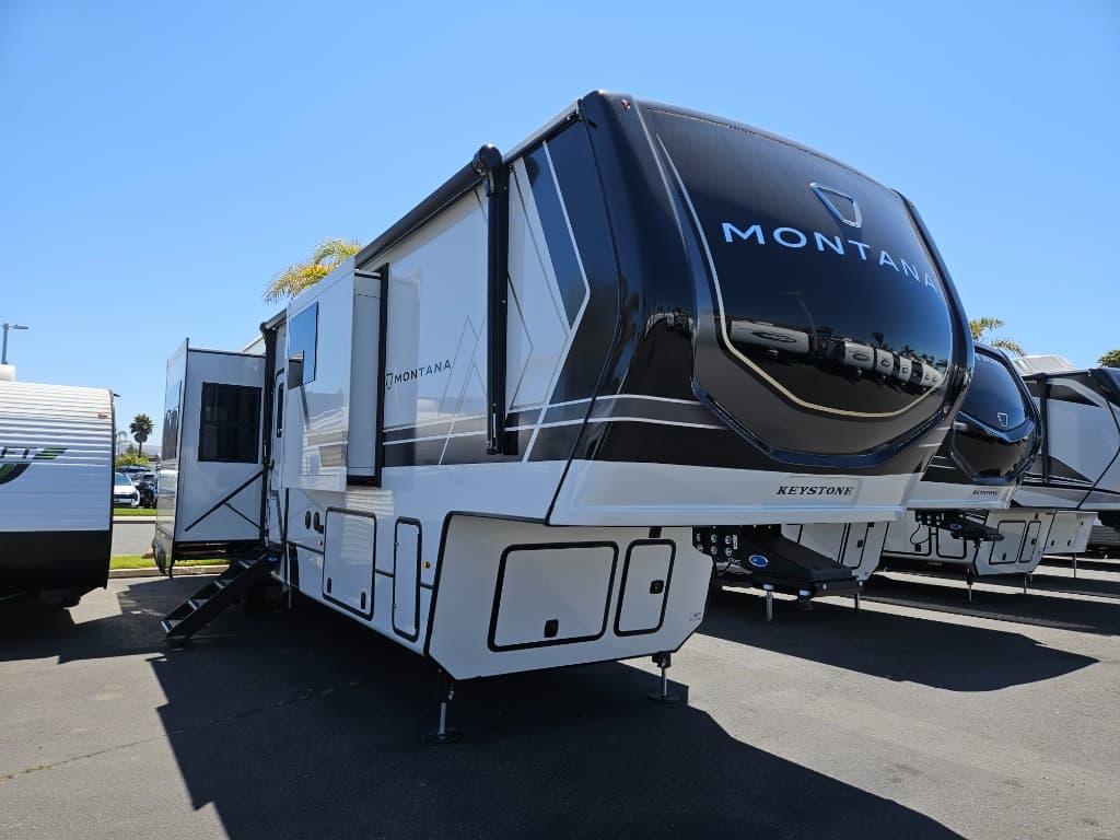 2026 Keystone RV Montana 3901RK