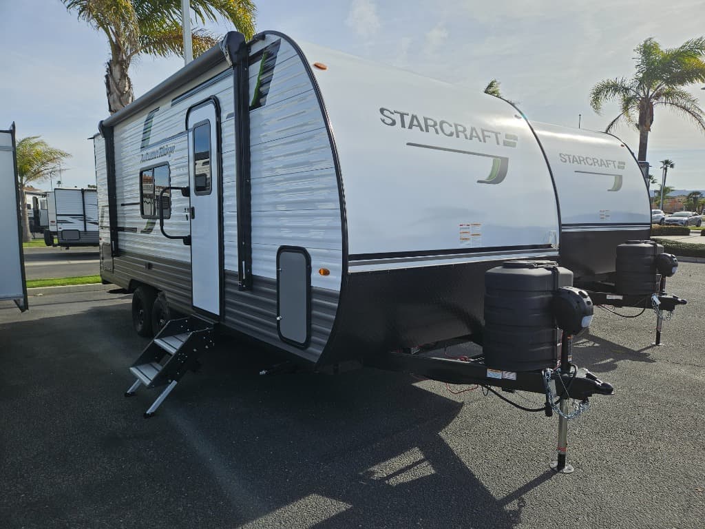 2025 Starcraft Autumn Ridge 20MB